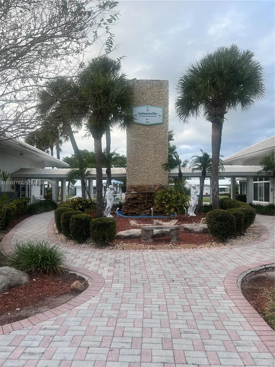 Real estate property located at 2501 Golf Blvd #128, Broward, Fairview Ii And Iii Condo, Pompano Beach, FL