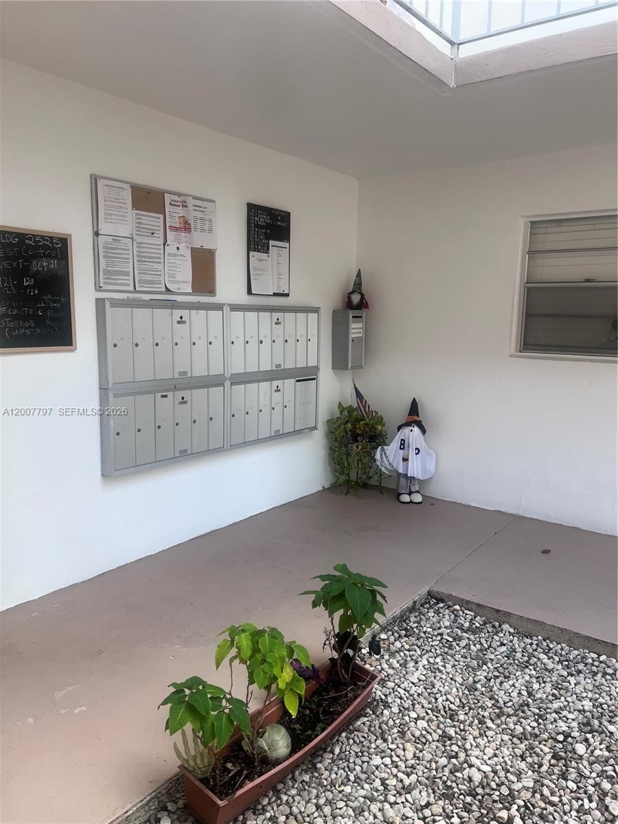 Real estate property located at 2501 Golf Blvd #128, Broward, Fairview Ii And Iii Condo, Pompano Beach, FL