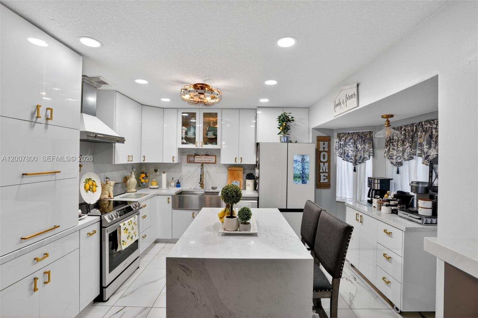 Real estate property located at 15201 177th Ter, Miami-dade, Majestic Estates, Miami, FL