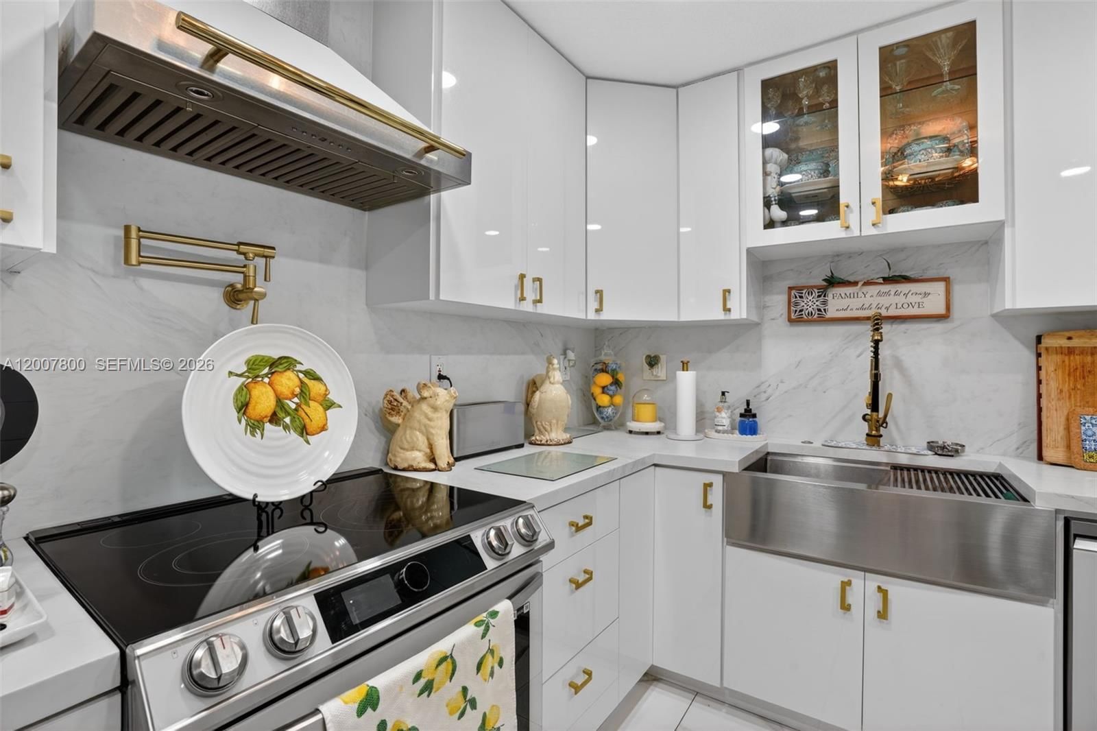 Real estate property located at 15201 177th Ter, Miami-dade, Majestic Estates, Miami, FL