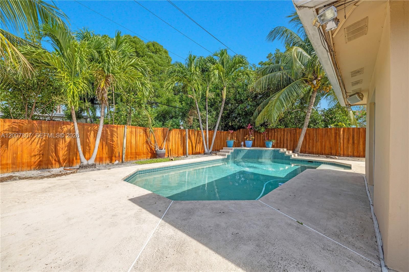 Real estate property located at 4051 17th Ter, Broward, Beacon Heights Sec, Pompano Beach, FL