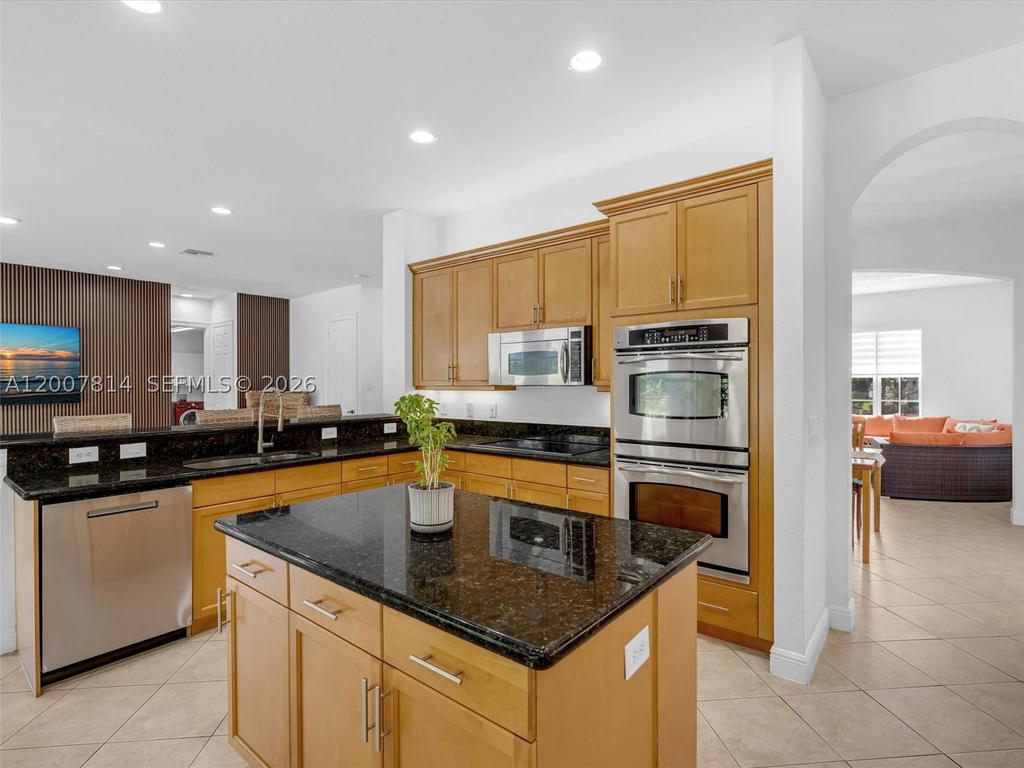 Real estate property located at 4961 173rd Ave, Broward, Sunset Falls, Miramar, FL