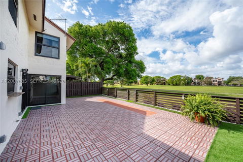 Real estate property located at 10340 5th Ter #1-26, Miami-dade, Spring Lakes Village Ii, Miami, FL