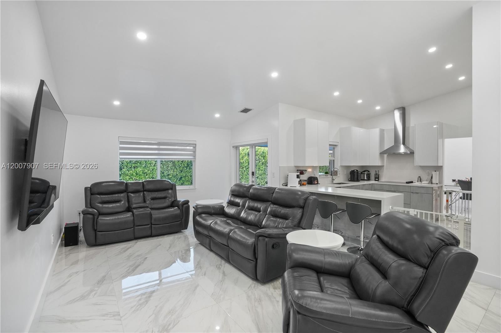 Real estate property located at 14005 17th Ter, Miami-dade, Miche Gardens, Miami, FL