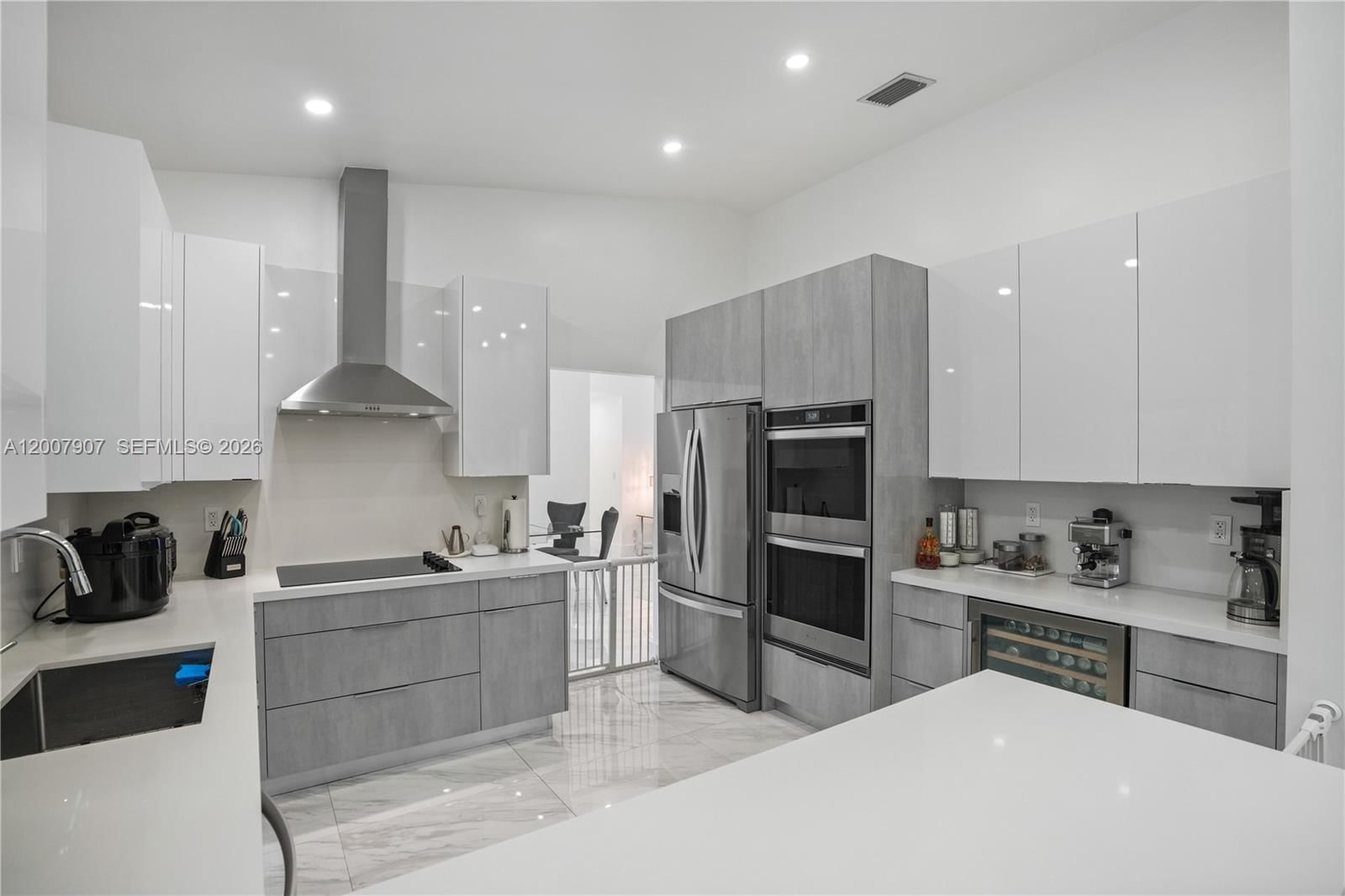 Real estate property located at 14005 17th Ter, Miami-dade, Miche Gardens, Miami, FL