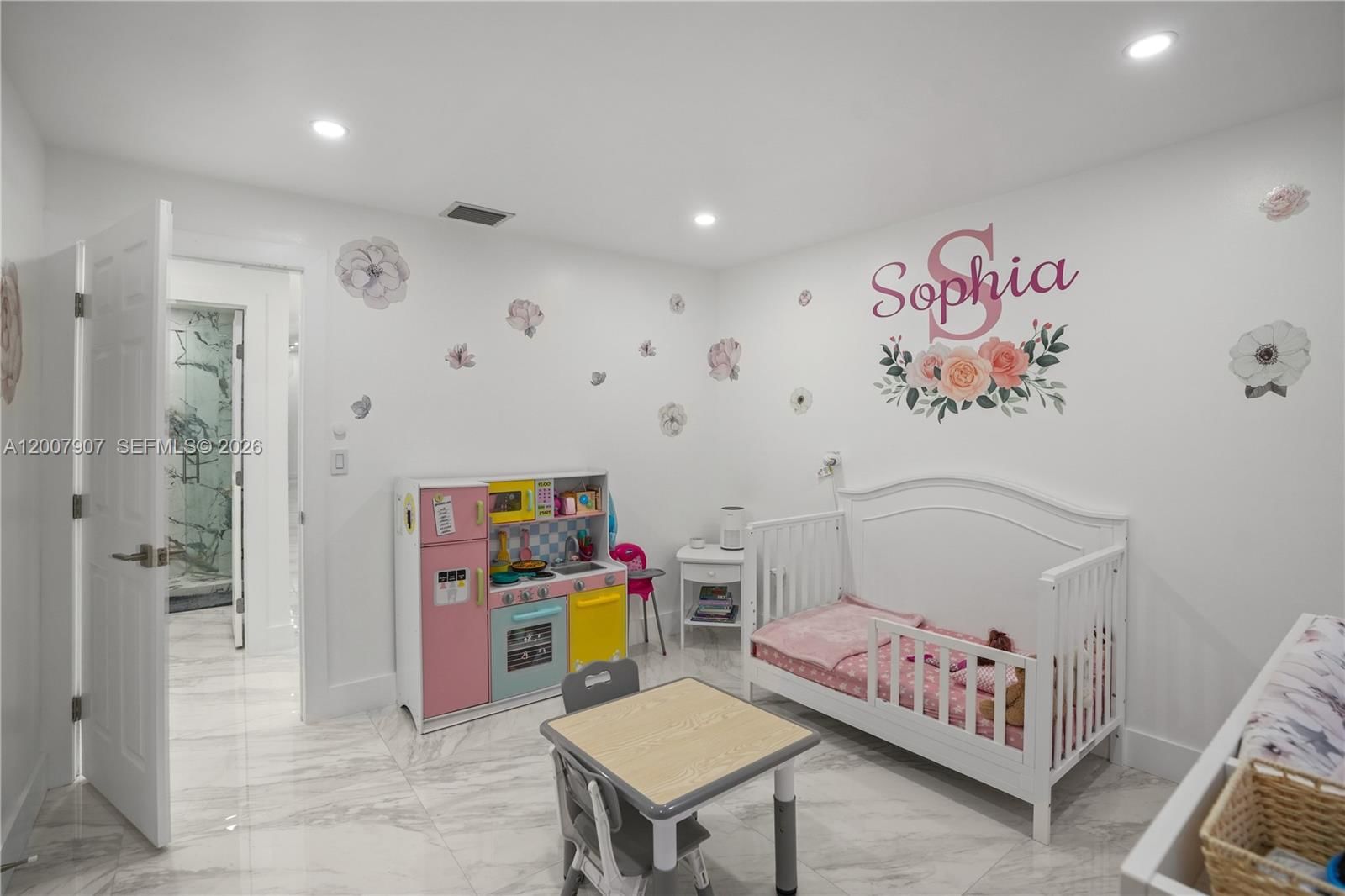 Real estate property located at 14005 17th Ter, Miami-dade, Miche Gardens, Miami, FL