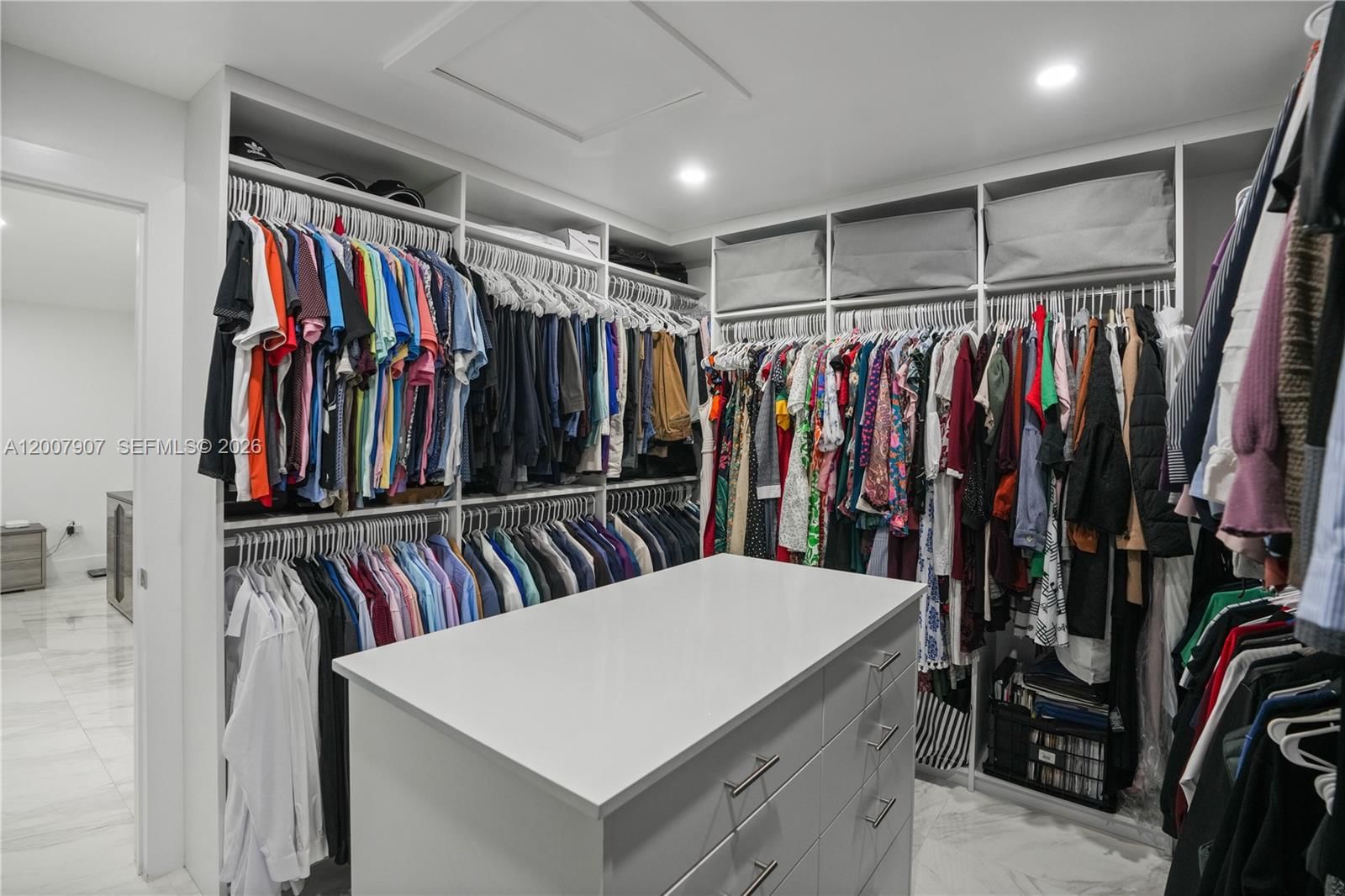 Real estate property located at 14005 17th Ter, Miami-dade, Miche Gardens, Miami, FL