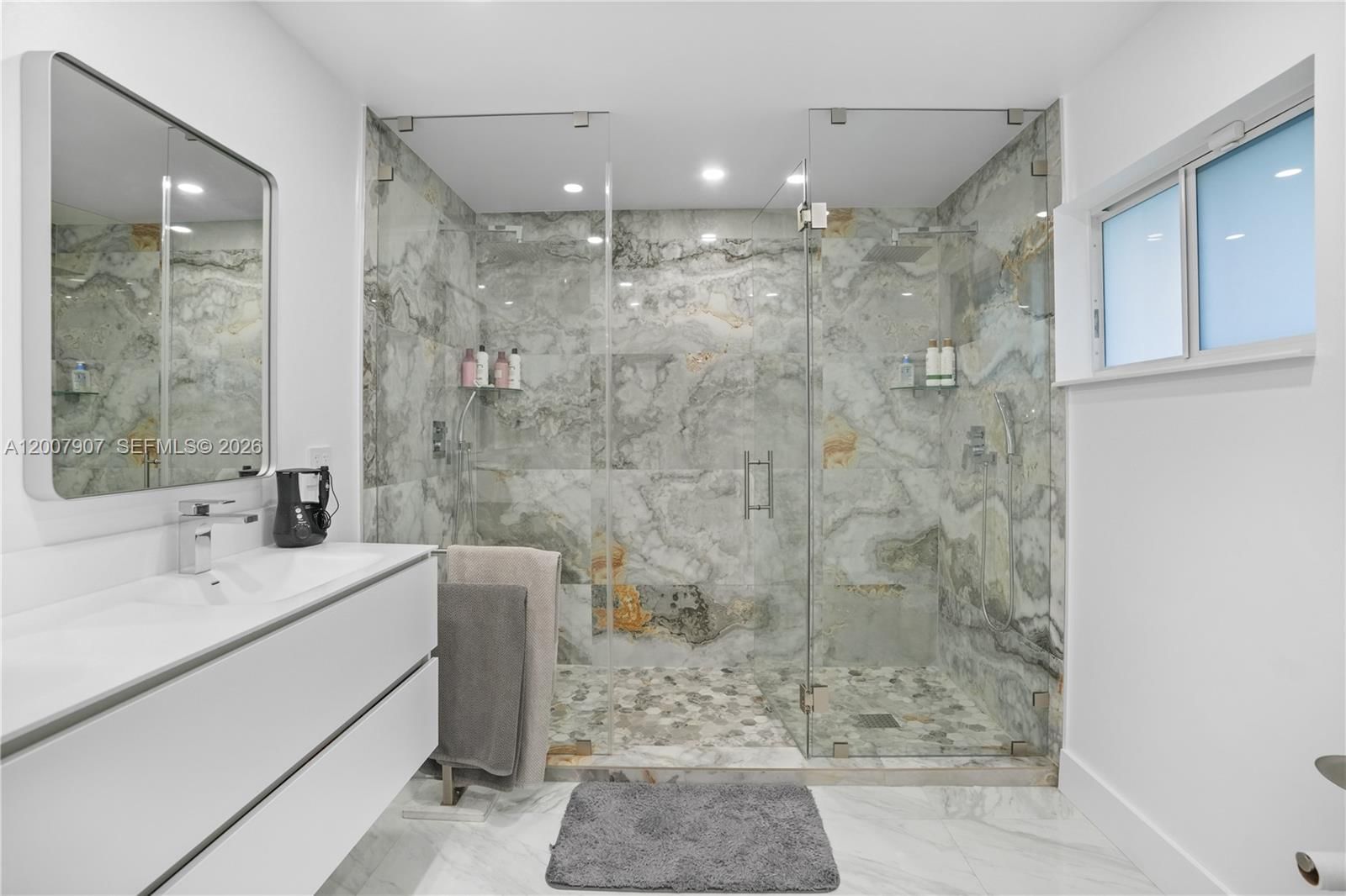 Real estate property located at 14005 17th Ter, Miami-dade, Miche Gardens, Miami, FL