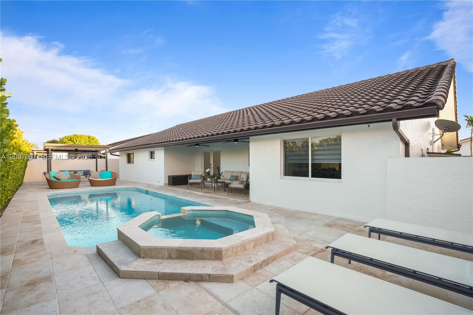 Real estate property located at 14005 17th Ter, Miami-dade, Miche Gardens, Miami, FL