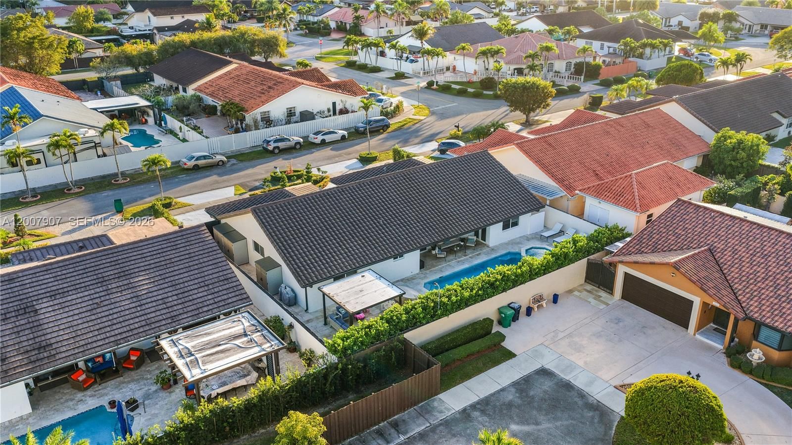 Real estate property located at 14005 17th Ter, Miami-dade, Miche Gardens, Miami, FL