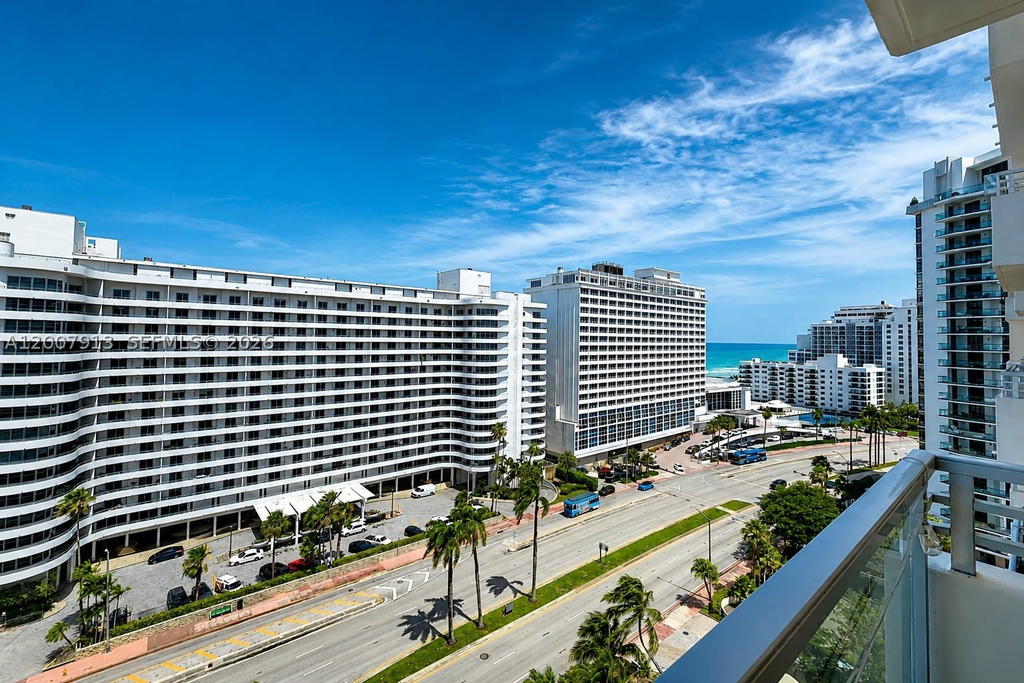 Real estate property located at 5600 Collins Ave #15B, Miami-dade, 5600 Condo, Miami Beach, FL