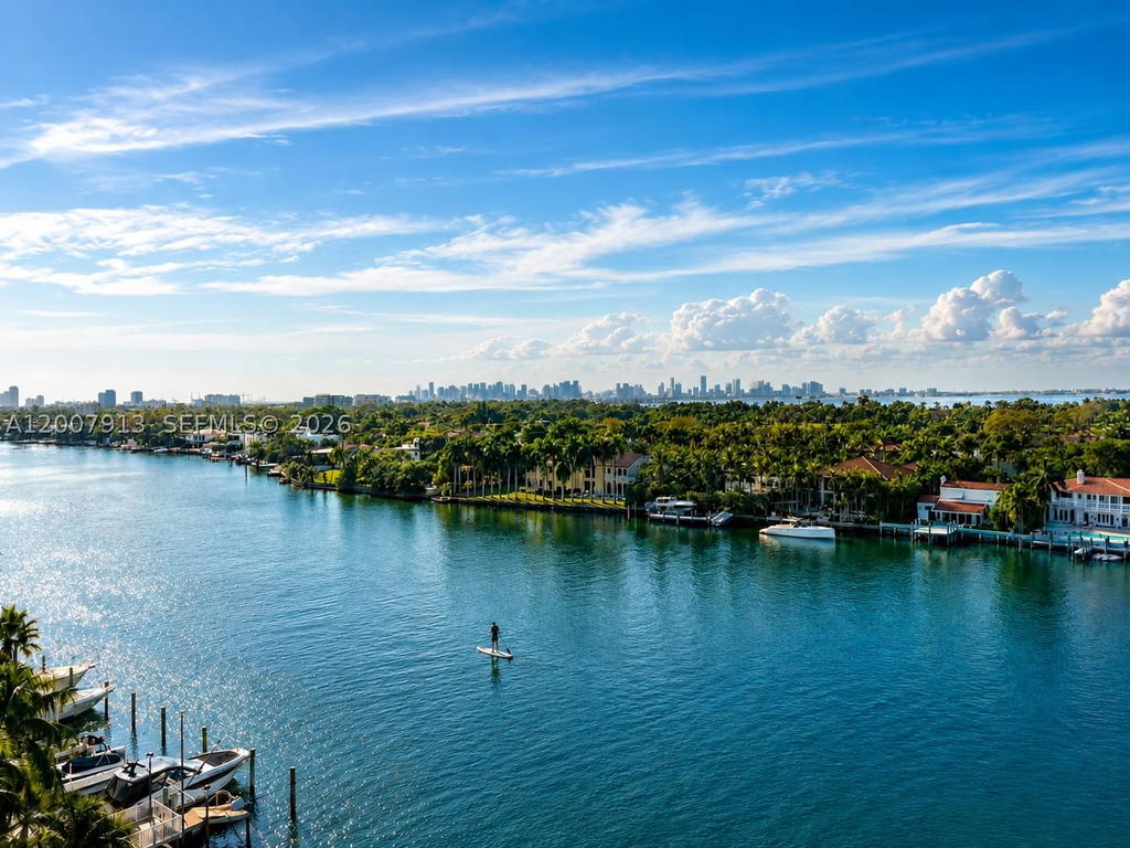Real estate property located at 5600 Collins Ave #15B, Miami-dade, 5600 Condo, Miami Beach, FL