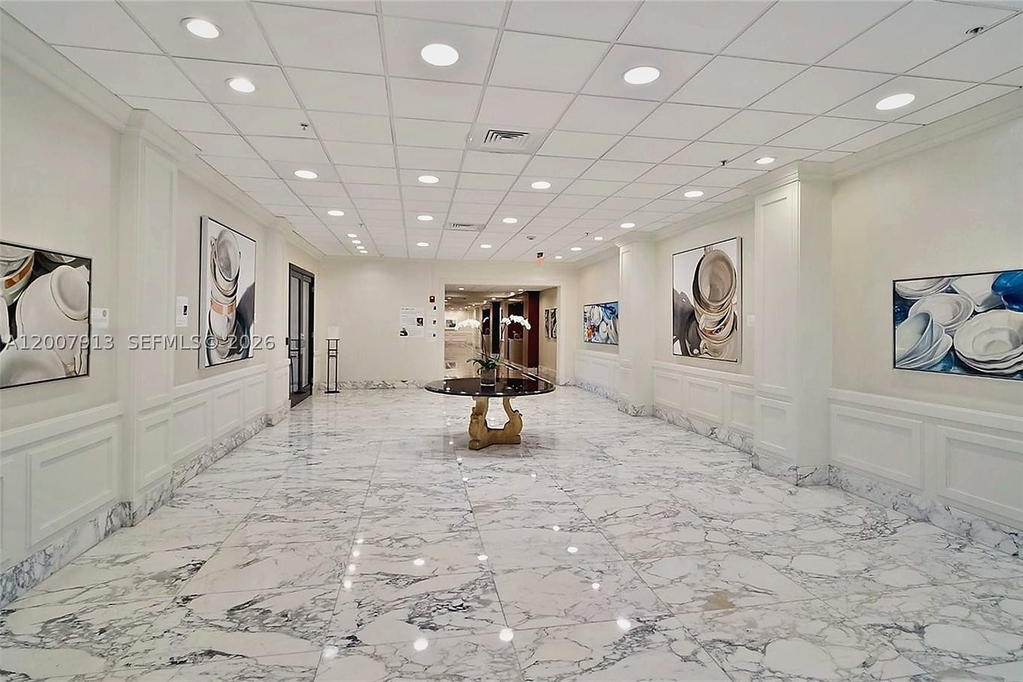 Real estate property located at 5600 Collins Ave #15B, Miami-dade, 5600 Condo, Miami Beach, FL