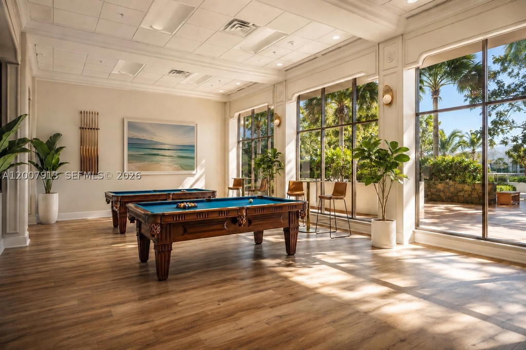Real estate property located at 5600 Collins Ave #15B, Miami-dade, 5600 Condo, Miami Beach, FL
