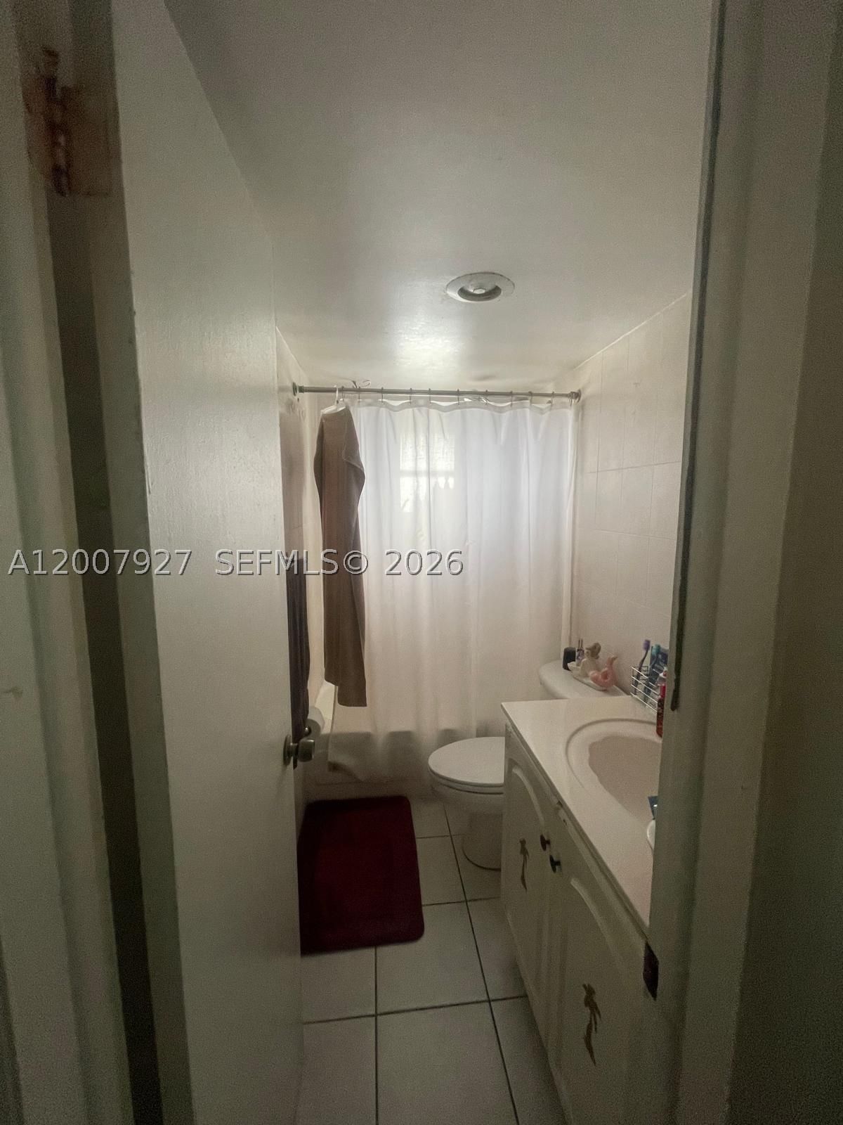 Real estate property located at 680 Miller Dr W401, Miami-dade, Springs Towers Condo, Miami Springs, FL