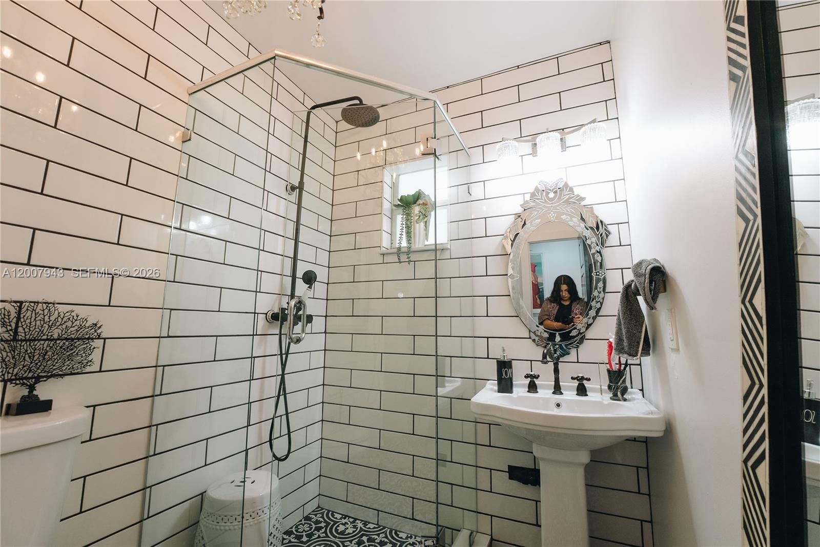 Real estate property located at 16241 Troon Cir, Miami-dade, Miami Lakes - Loch Lomond, Miami Lakes, FL