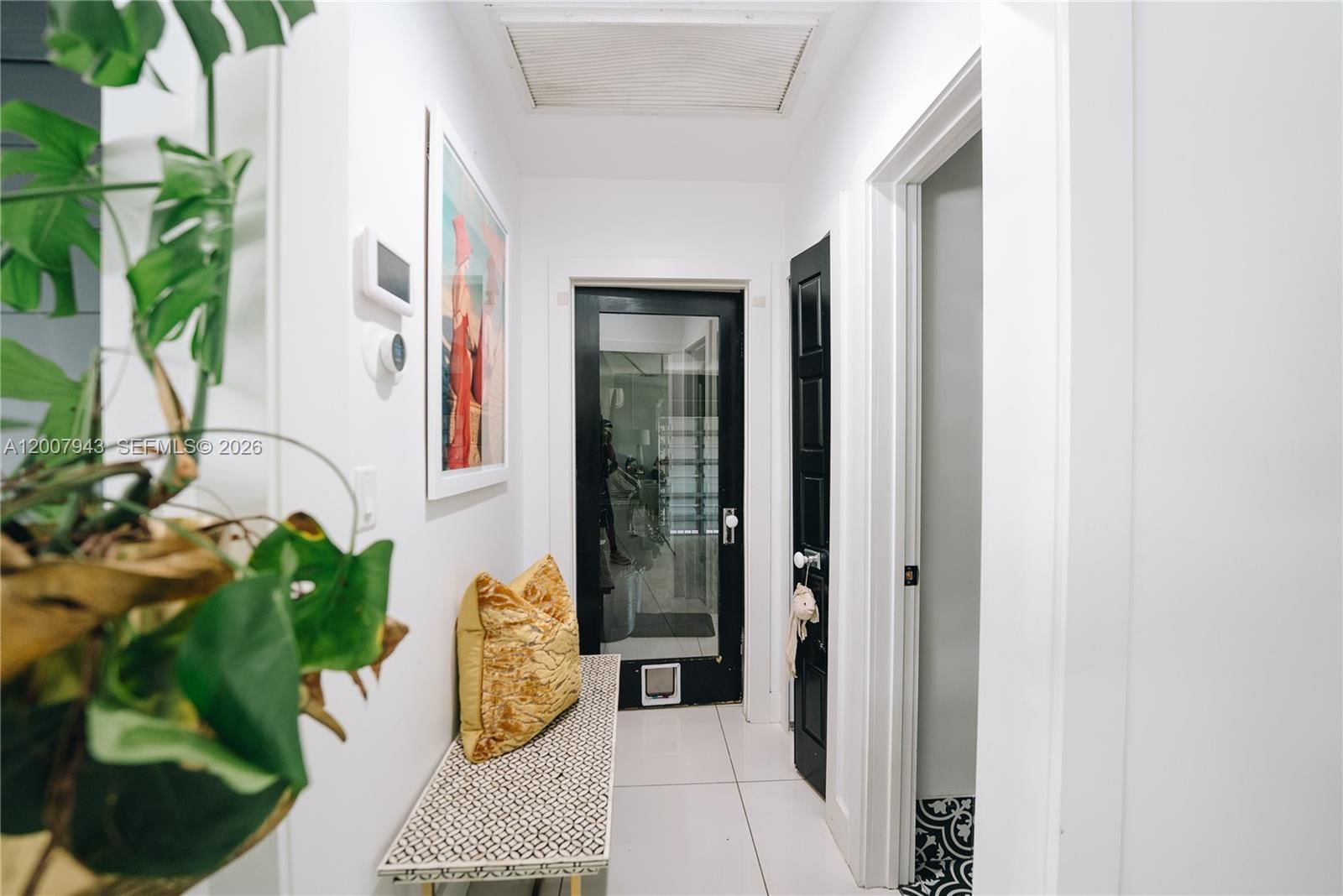 Real estate property located at 16241 Troon Cir, Miami-dade, Miami Lakes - Loch Lomond, Miami Lakes, FL