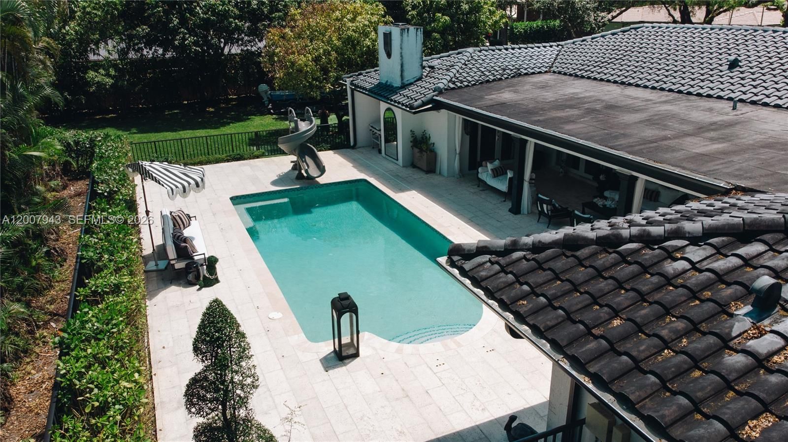 Real estate property located at 16241 Troon Cir, Miami-dade, Miami Lakes - Loch Lomond, Miami Lakes, FL