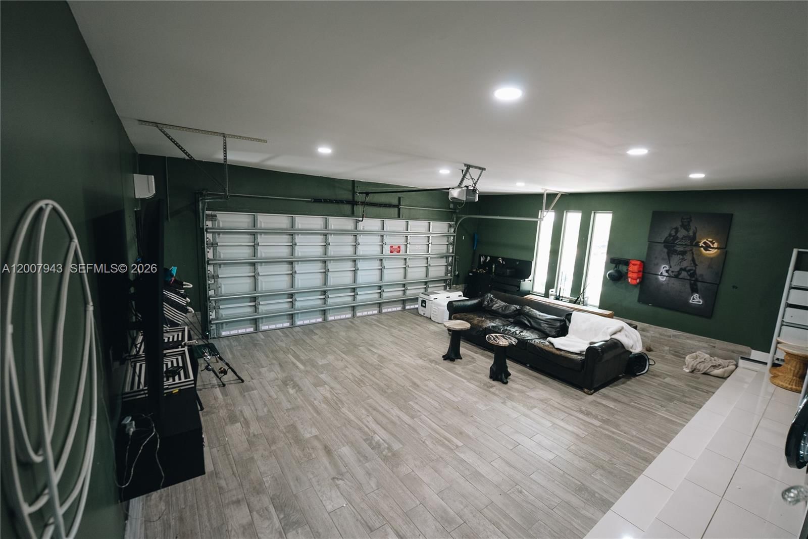 Real estate property located at 16241 Troon Cir, Miami-dade, Miami Lakes - Loch Lomond, Miami Lakes, FL