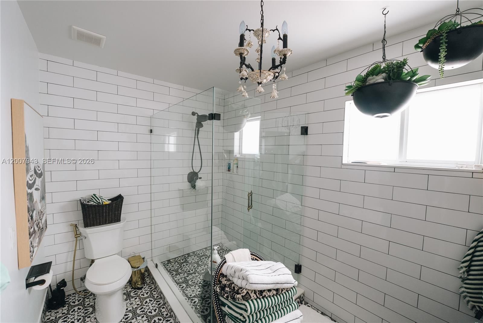 Real estate property located at 16241 Troon Cir, Miami-dade, Miami Lakes - Loch Lomond, Miami Lakes, FL