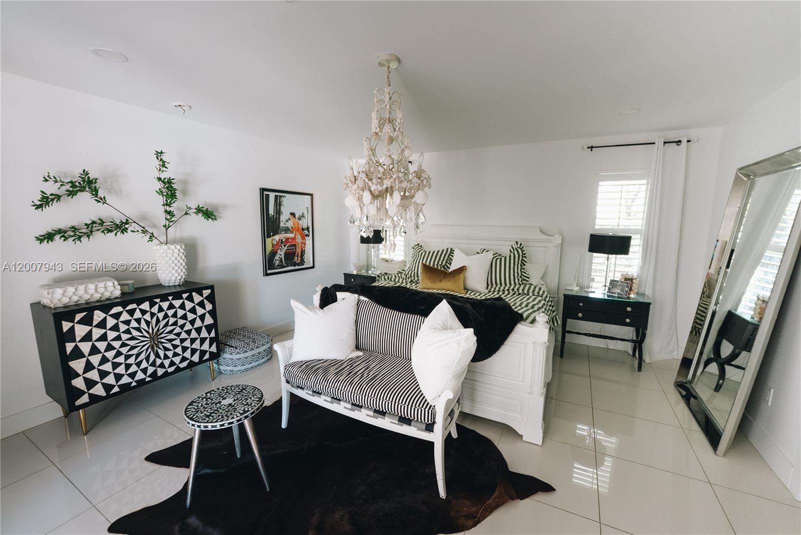 Real estate property located at 16241 Troon Cir, Miami-dade, Miami Lakes - Loch Lomond, Miami Lakes, FL