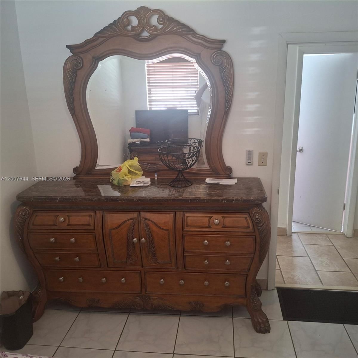 Real estate property located at 12215 217th St, Miami-dade, Flamingo Park, Miami, FL