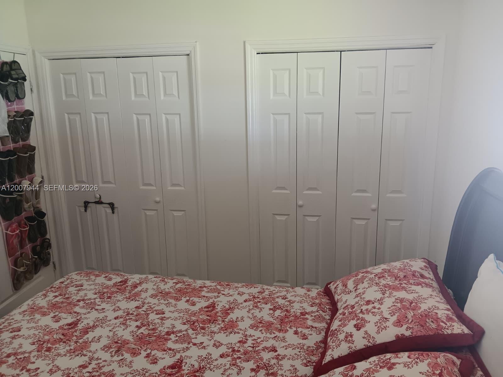 Real estate property located at 12215 217th St, Miami-dade, Flamingo Park, Miami, FL