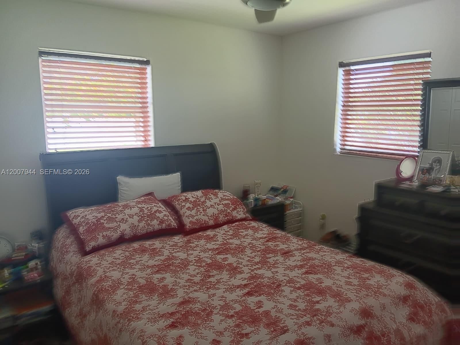 Real estate property located at 12215 217th St, Miami-dade, Flamingo Park, Miami, FL