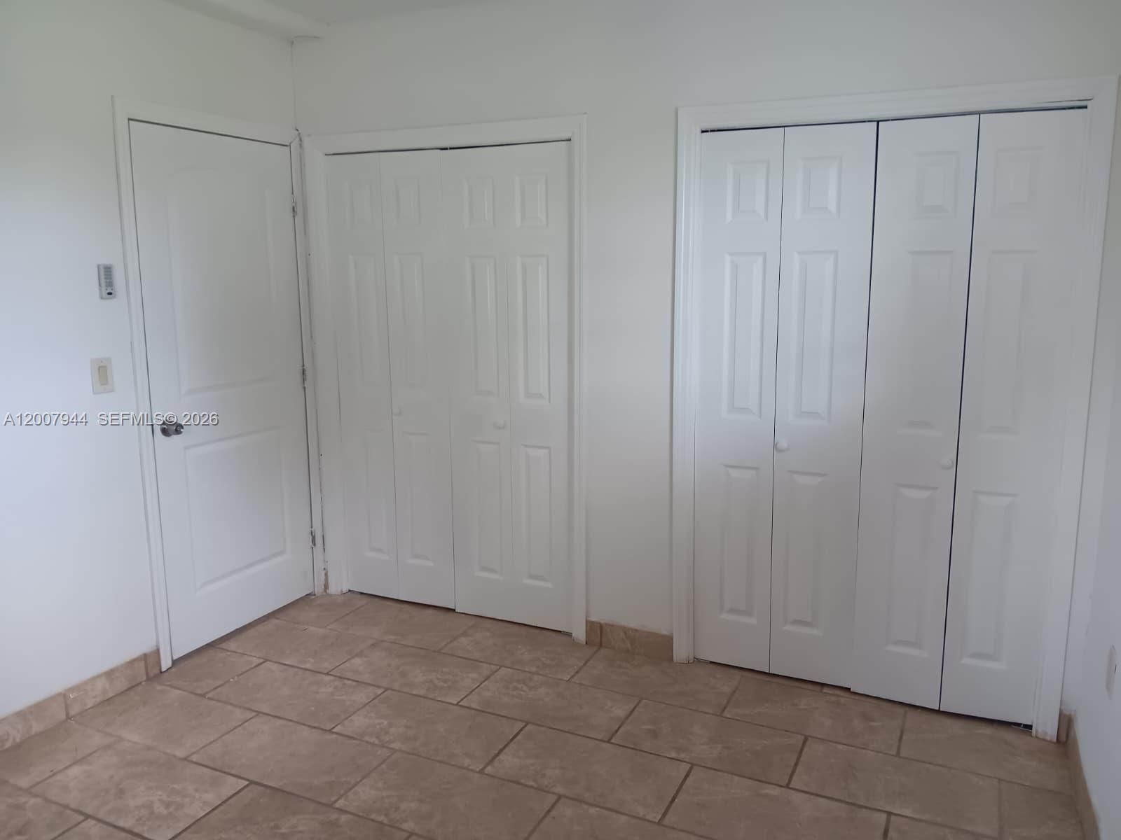 Real estate property located at 12215 217th St, Miami-dade, Flamingo Park, Miami, FL