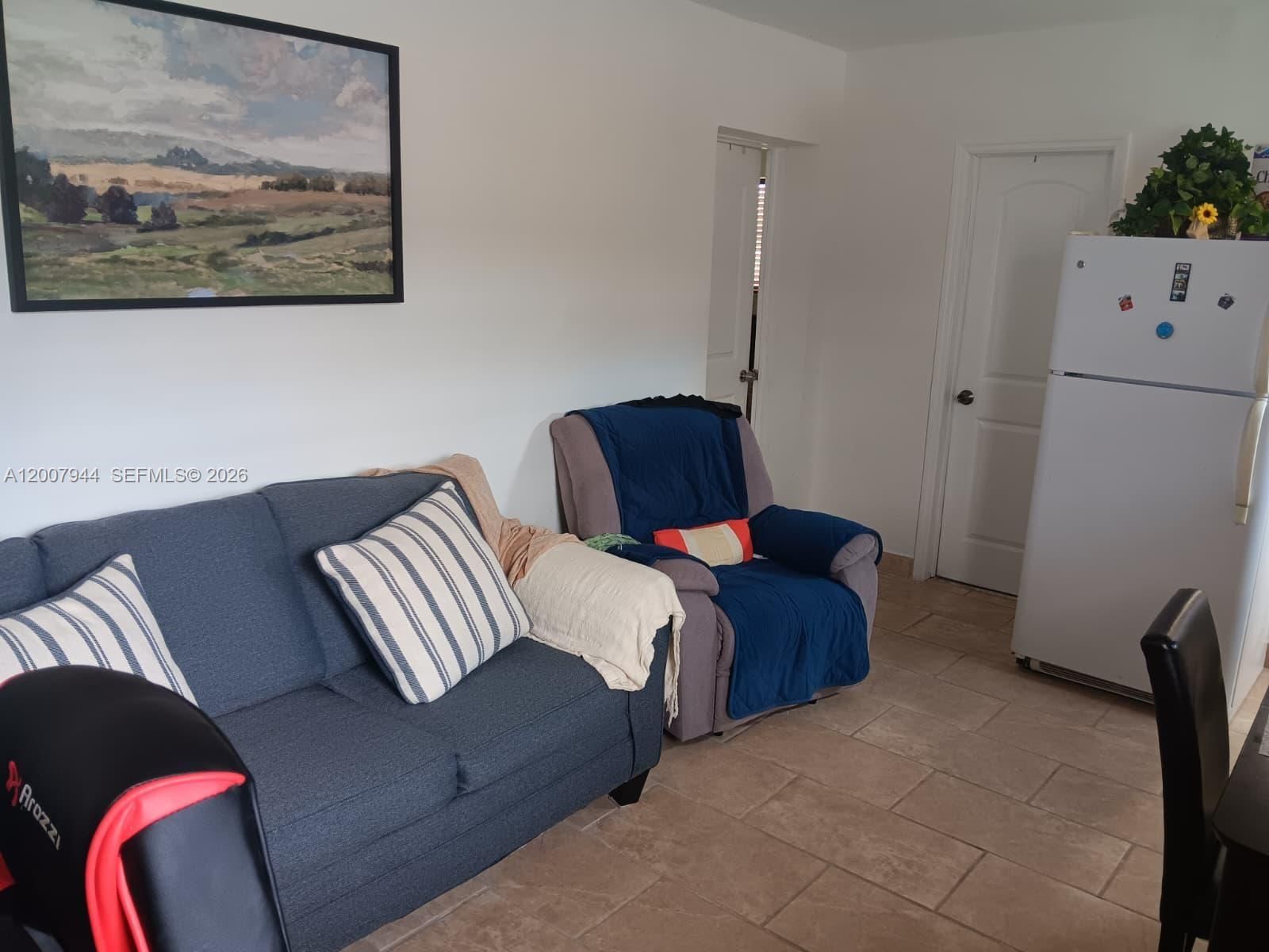 Real estate property located at 12215 217th St, Miami-dade, Flamingo Park, Miami, FL