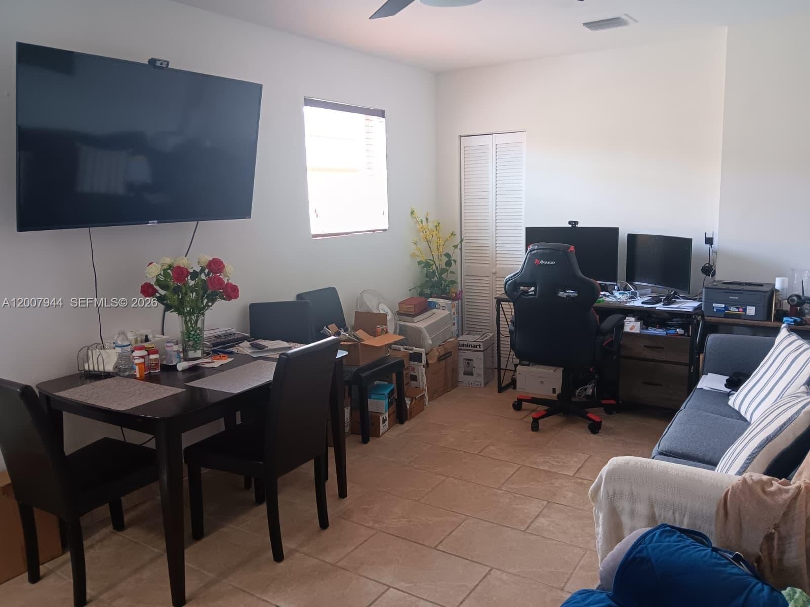 Real estate property located at 12215 217th St, Miami-dade, Flamingo Park, Miami, FL