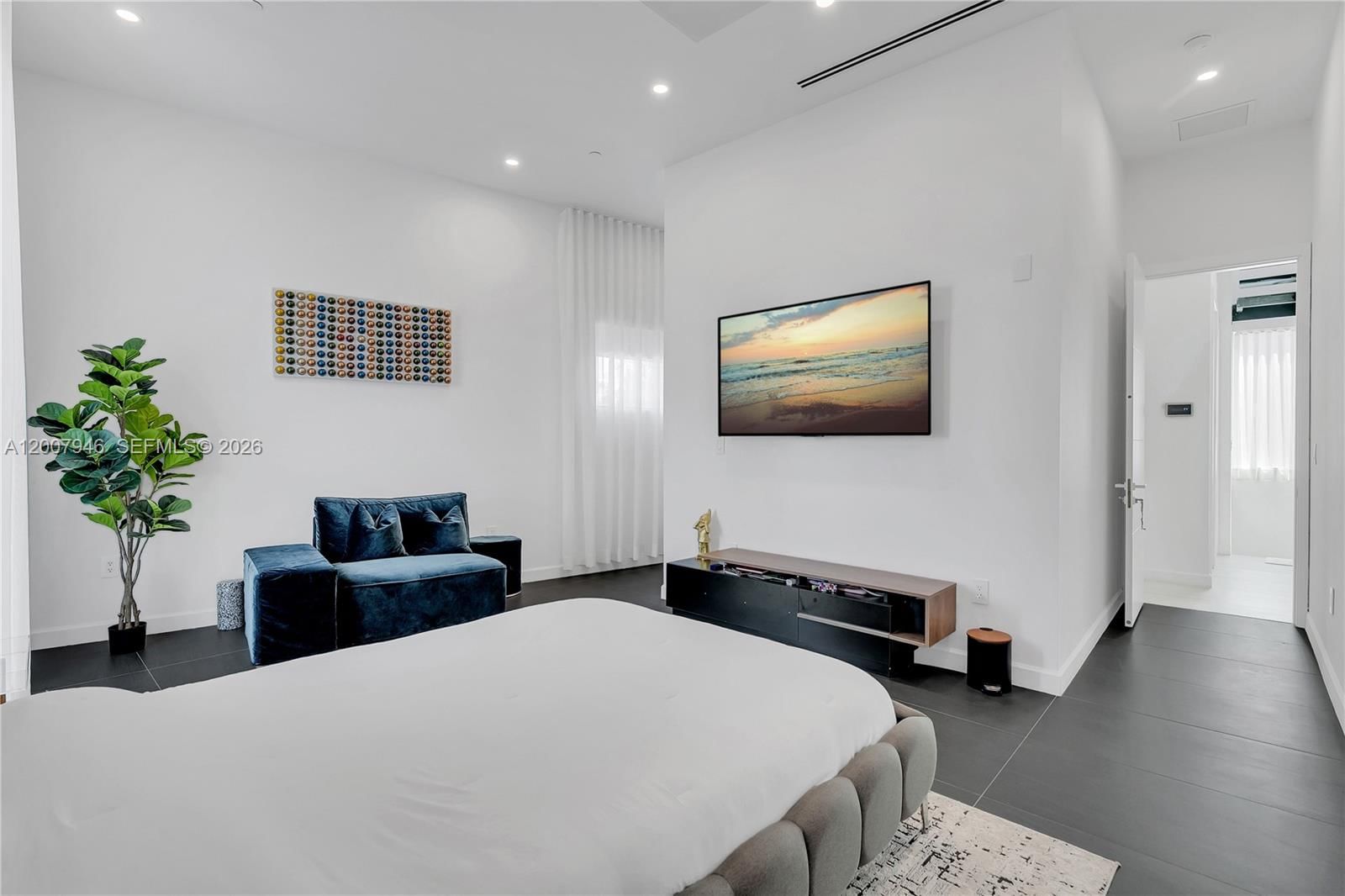 Real estate property located at 11 Century Ln, Miami-dade, Belle Isle Villas, Miami Beach, FL