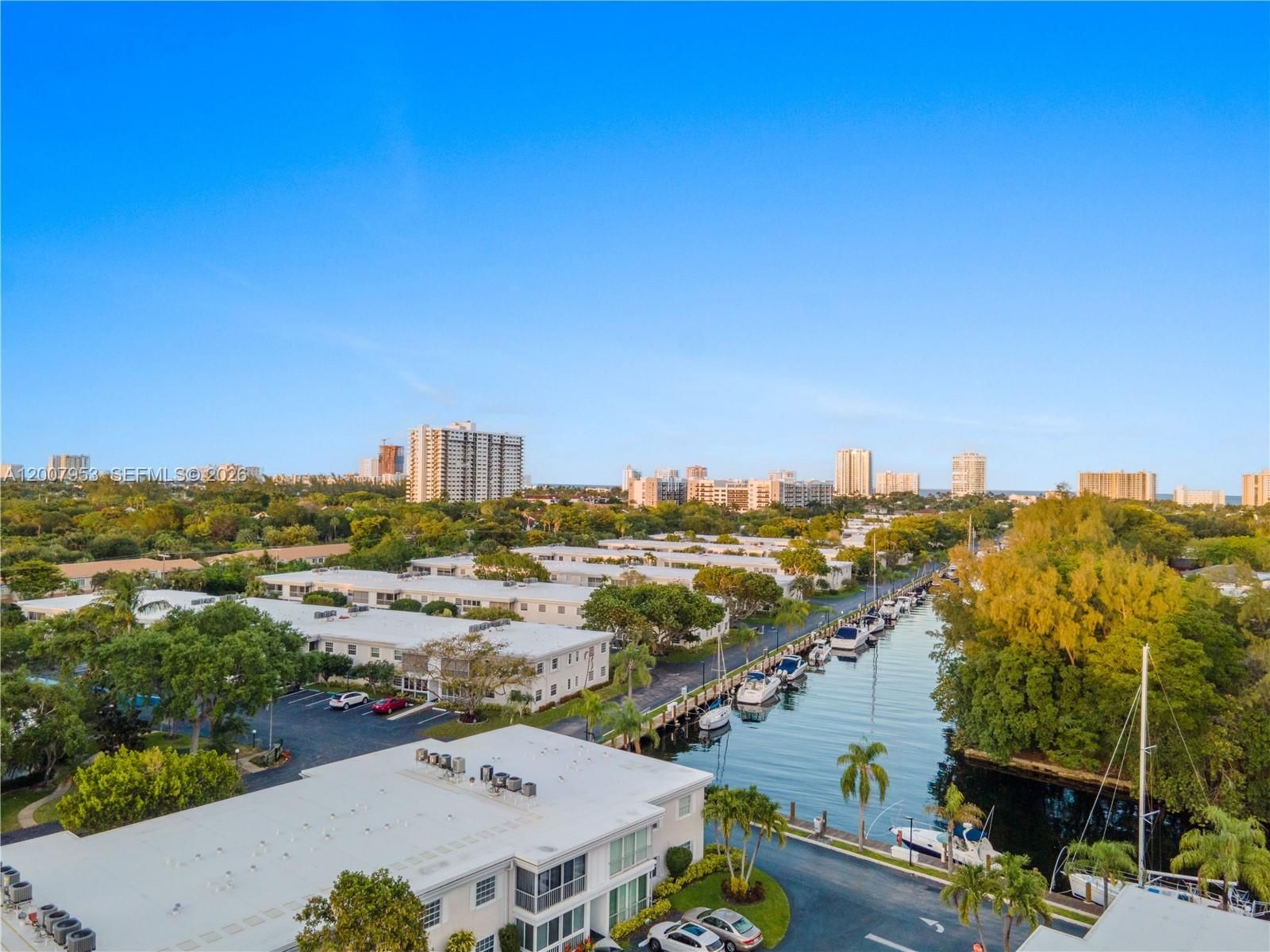 Real estate property located at 6315 Bay Club Dr #3, Broward, Bay Colony Club Condo, Fort Lauderdale, FL