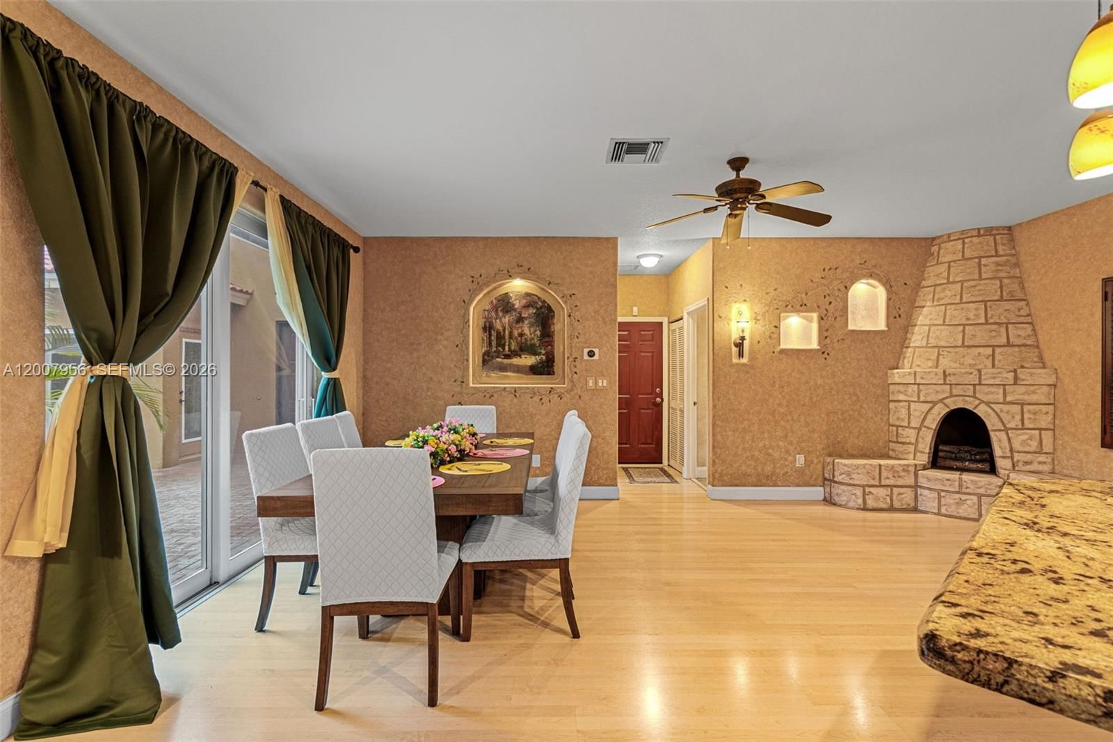 Real estate property located at 16403 Diamond Head Dr, Broward, Sapphire Pointe - Diamond, Weston, FL