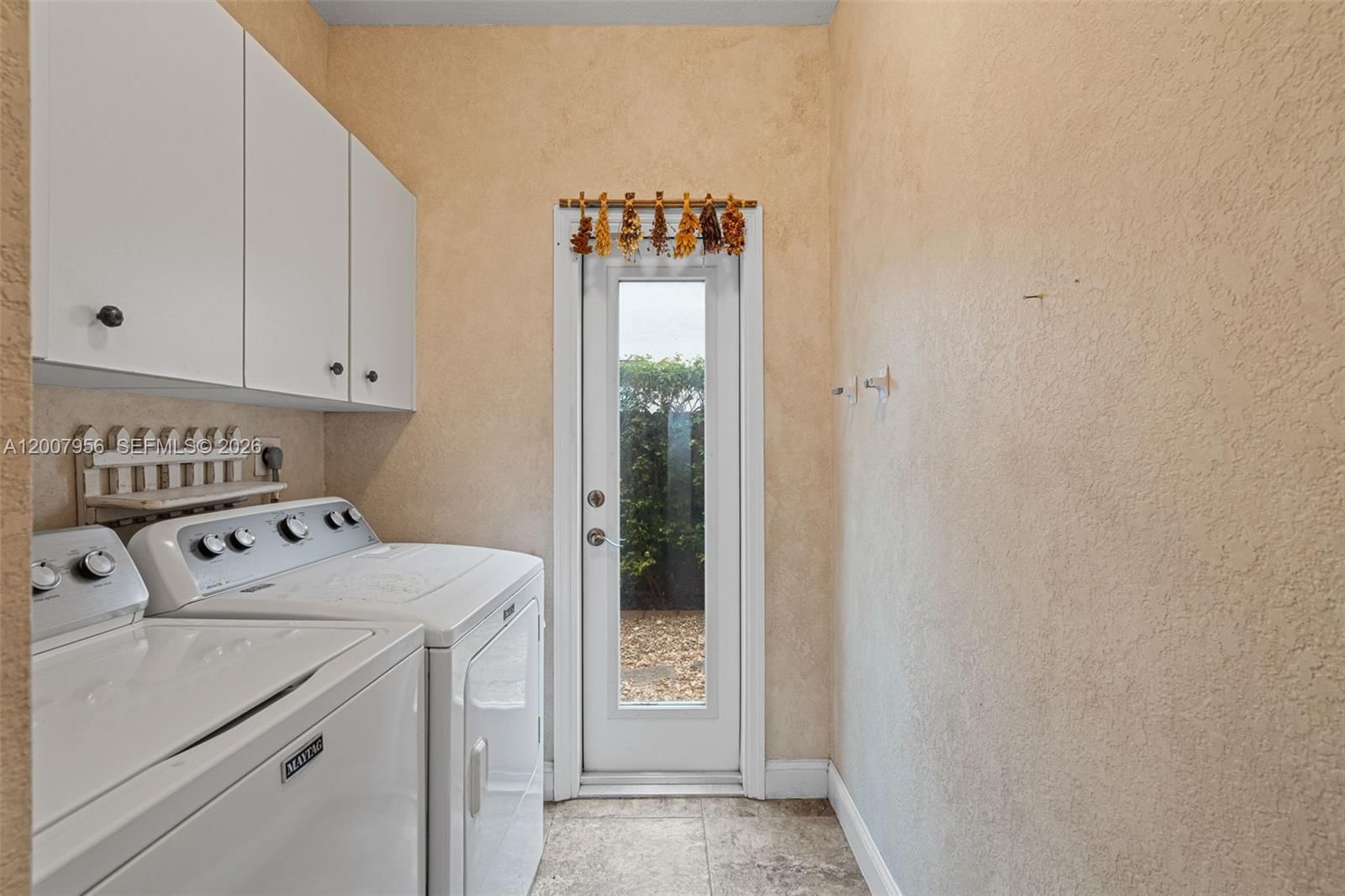 Real estate property located at 16403 Diamond Head Dr, Broward, Sapphire Pointe - Diamond, Weston, FL