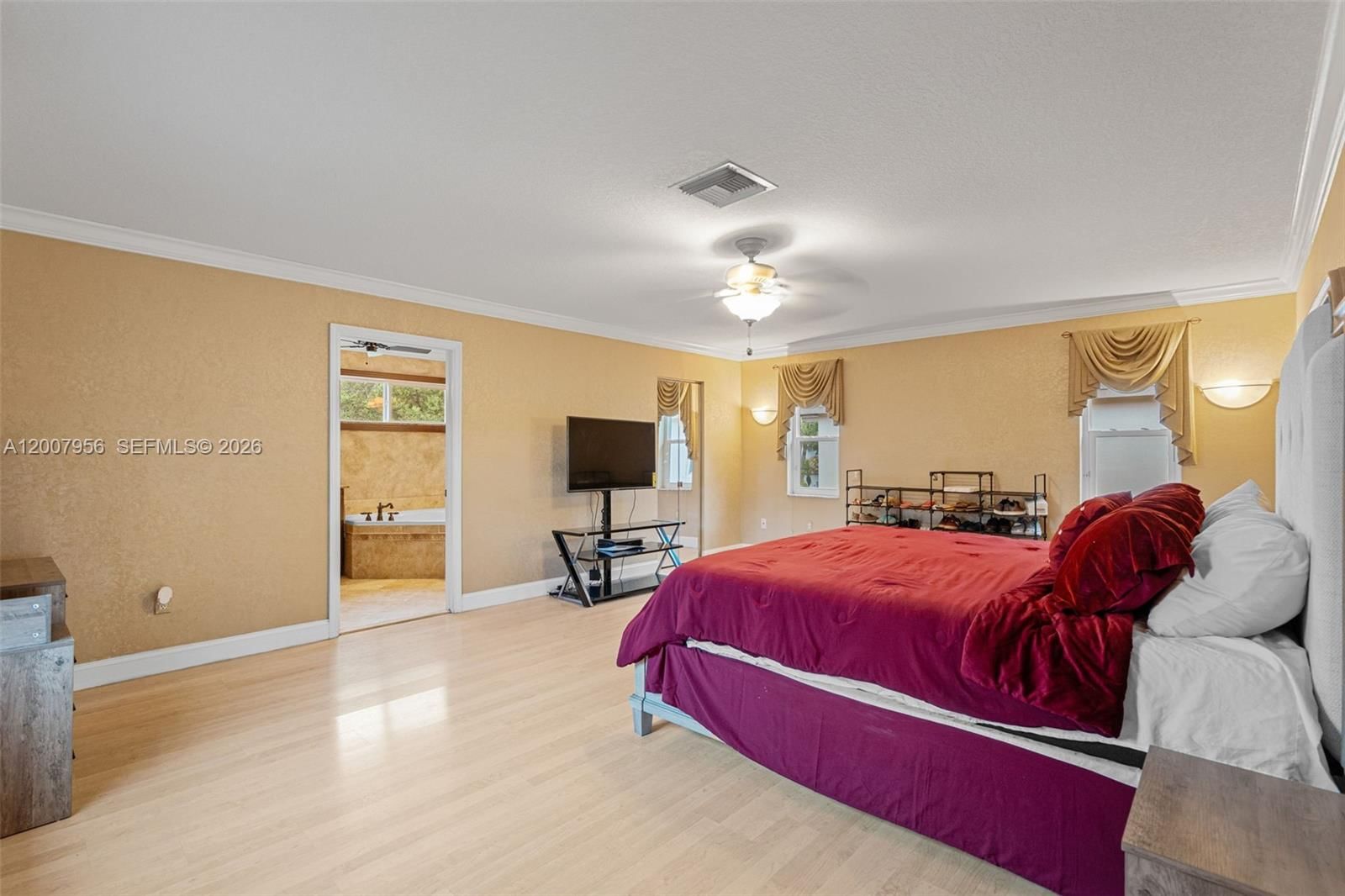 Real estate property located at 16403 Diamond Head Dr, Broward, Sapphire Pointe - Diamond, Weston, FL