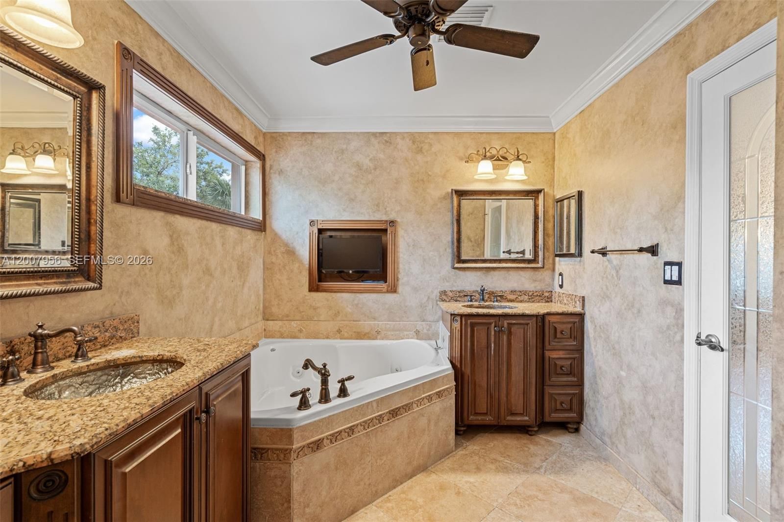 Real estate property located at 16403 Diamond Head Dr, Broward, Sapphire Pointe - Diamond, Weston, FL