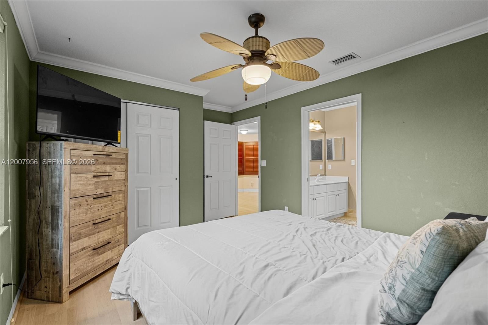 Real estate property located at 16403 Diamond Head Dr, Broward, Sapphire Pointe - Diamond, Weston, FL