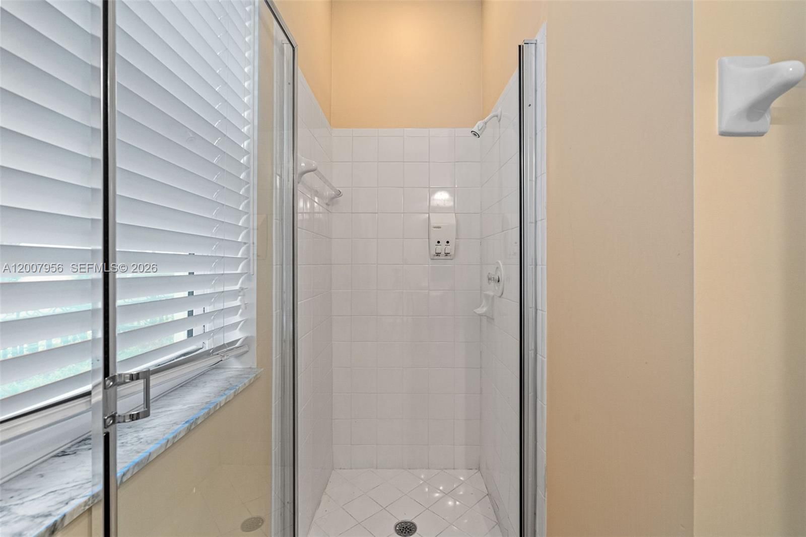 Real estate property located at 16403 Diamond Head Dr, Broward, Sapphire Pointe - Diamond, Weston, FL