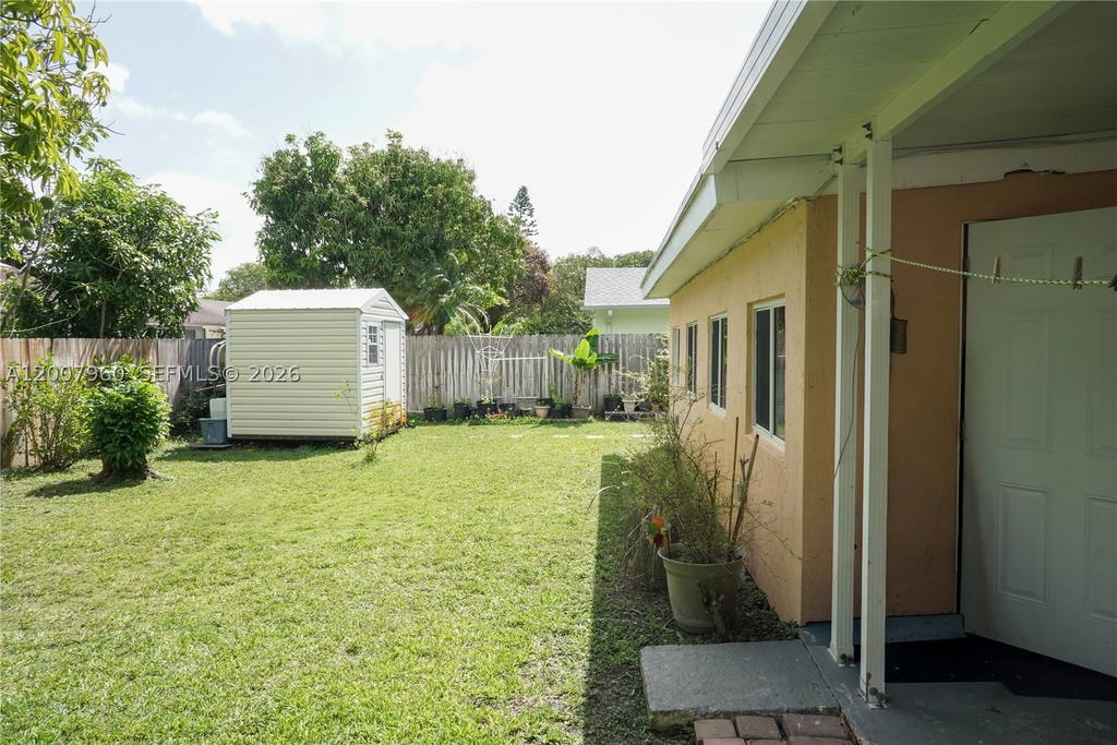 Real estate property located at 11311 164th Ter, Miami-dade, Lazarus On Richmond, Miami, FL