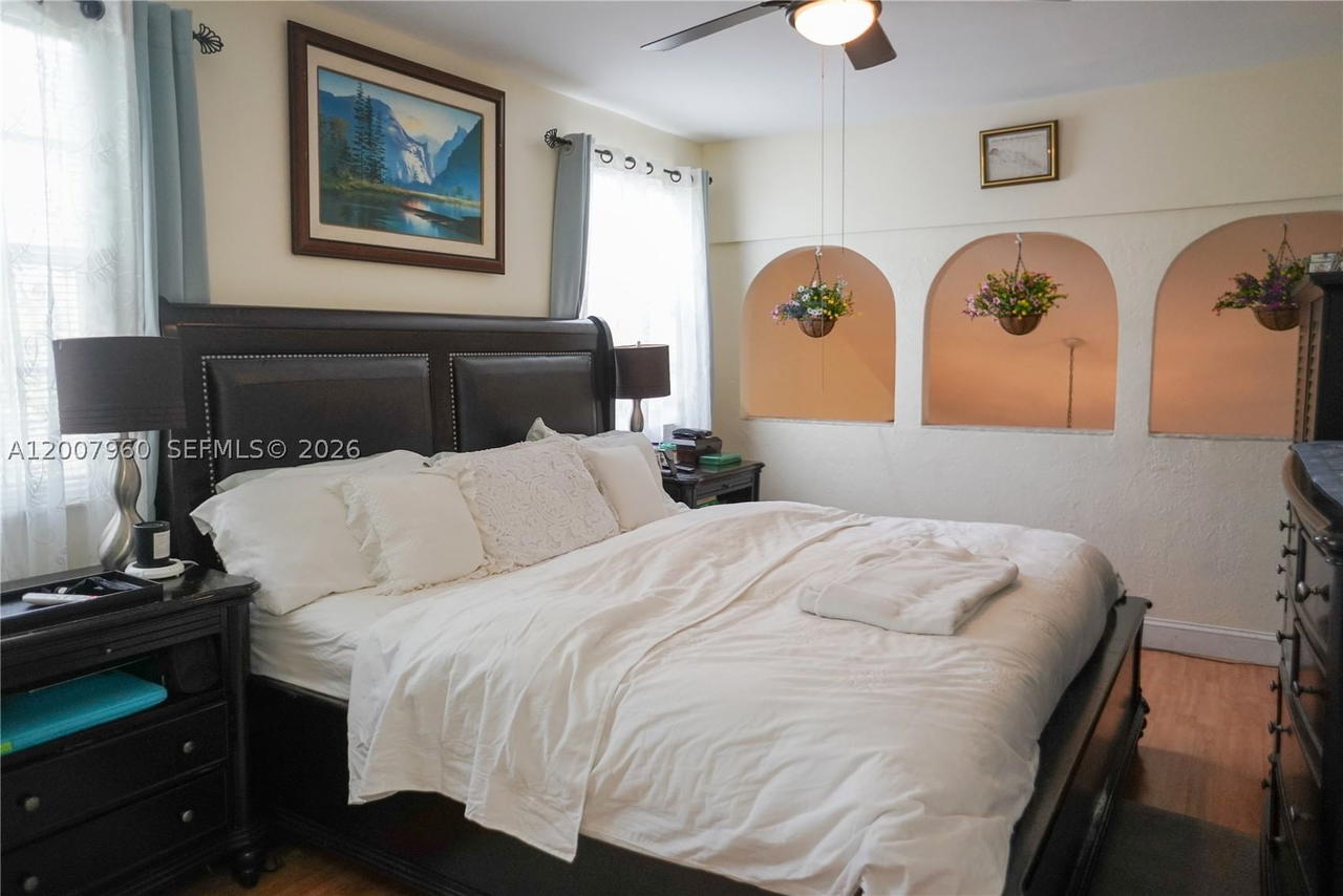 Real estate property located at 11311 164th Ter, Miami-dade, Lazarus On Richmond, Miami, FL