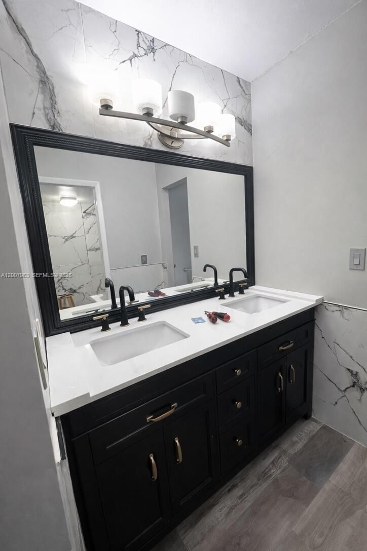 Real estate property located at 13870 62nd St #208, Miami-dade, Villa Grande Condo, Miami, FL