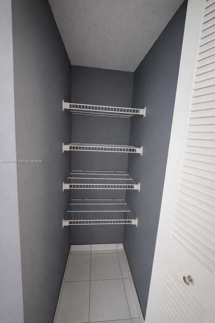 Real estate property located at 13870 62nd St #208, Miami-dade, Villa Grande Condo, Miami, FL