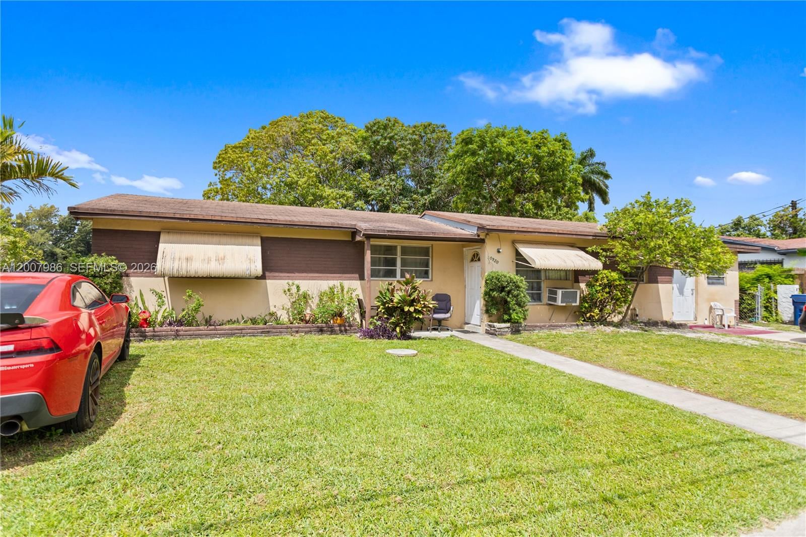 Real estate property located at 10920 12th Ct, Miami-dade, Silver Blue Lake Estates, Miami, FL