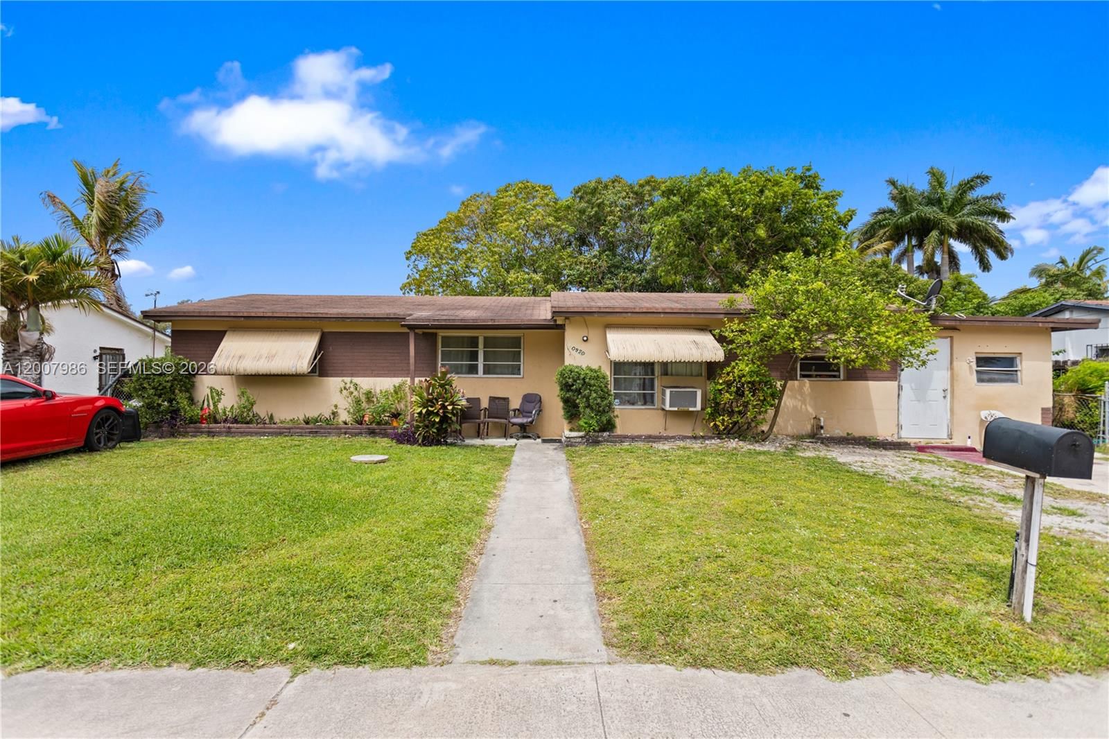 Real estate property located at 10920 12th Ct, Miami-dade, Silver Blue Lake Estates, Miami, FL