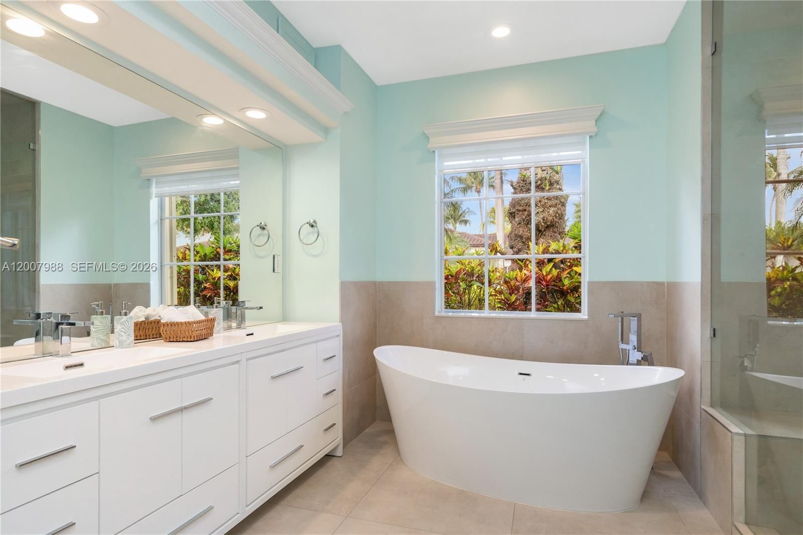 Real estate property located at 14831 95th Ct, Miami-dade, Twenty Oaks, Miami, FL