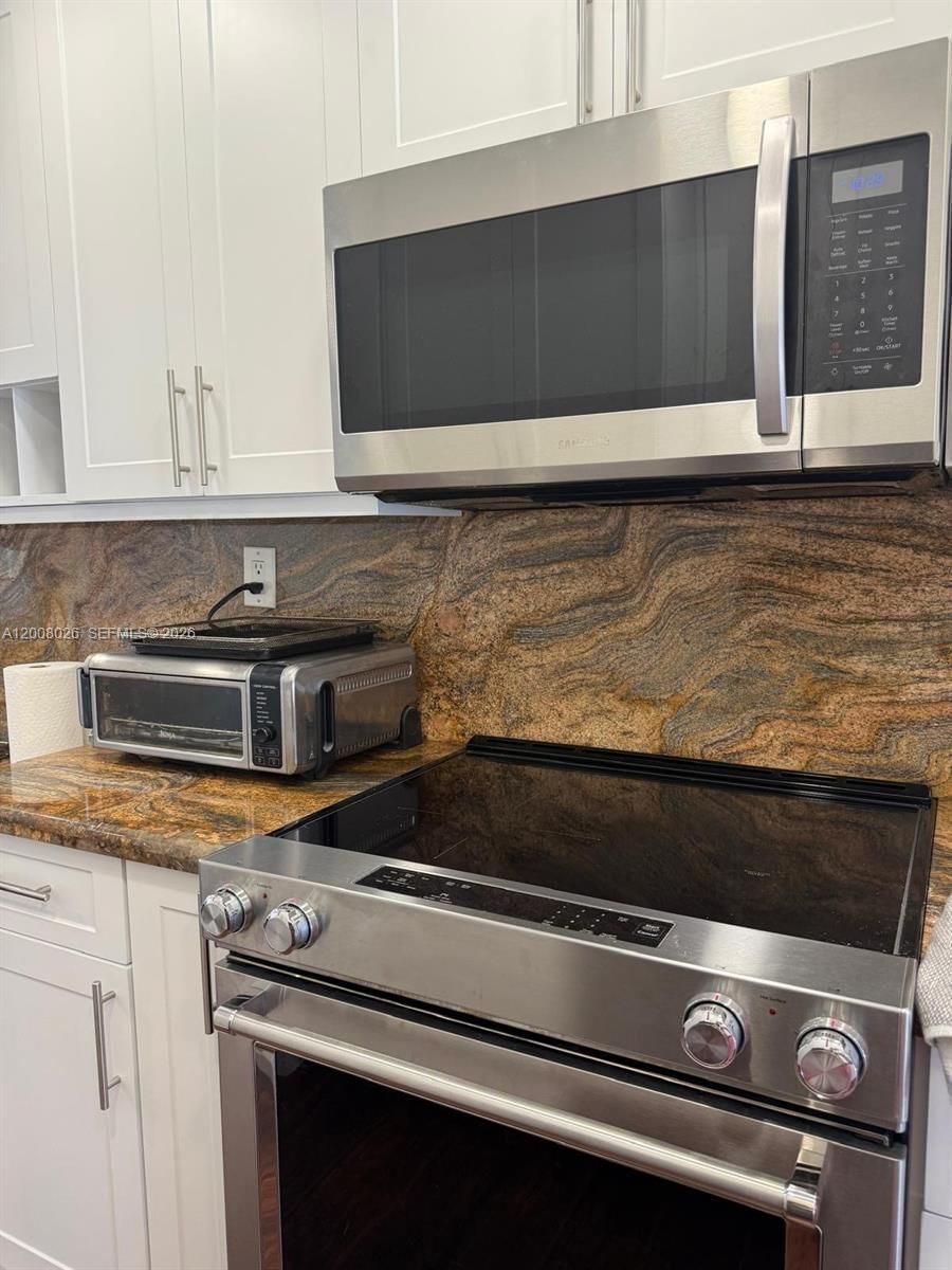 Real estate property located at 8208 9th Ct #1, Broward, Townhouses At Jacaranda C, Plantation, FL