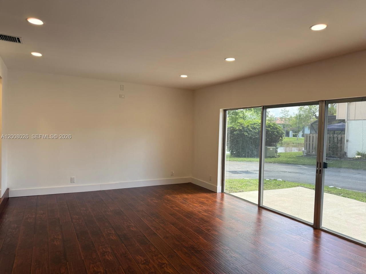 Real estate property located at 8208 9th Ct #1, Broward, Townhouses At Jacaranda C, Plantation, FL