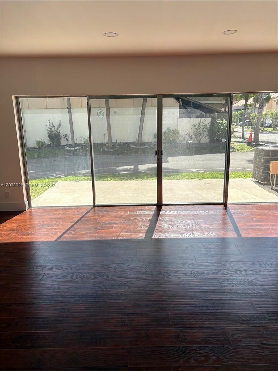 Real estate property located at 8208 9th Ct #1, Broward, Townhouses At Jacaranda C, Plantation, FL