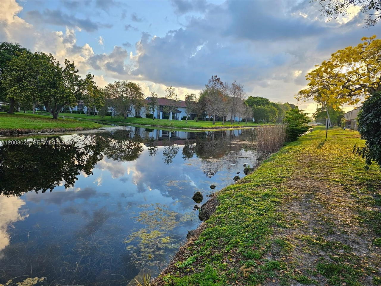 Real estate property located at 8208 9th Ct #1, Broward, Townhouses At Jacaranda C, Plantation, FL